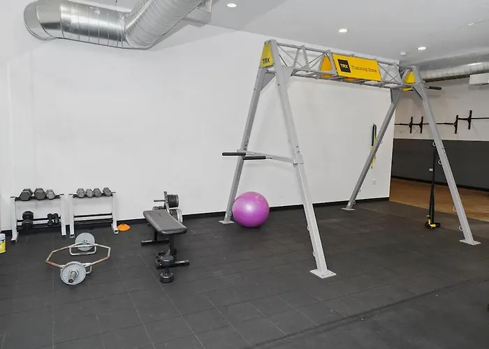 Modern 4br Pilsen Retreat Near Illinois Medical District & Downtown Appartement Chicago
